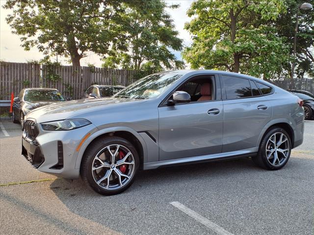 2024 BMW X6 M60i