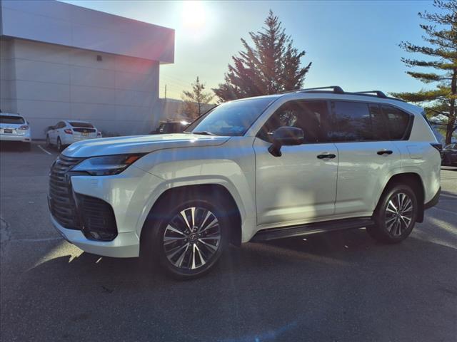 2023 Lexus LX 600 600 Premium