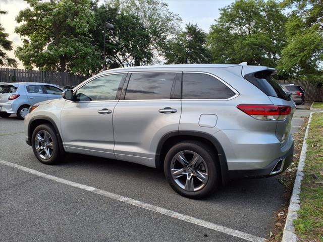 2019 Toyota Highlander Limited Platinum