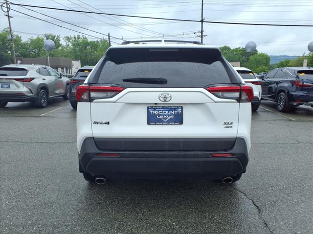 2020 Toyota RAV4 XLE Premium