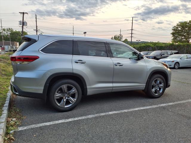 2019 Toyota Highlander Limited Platinum