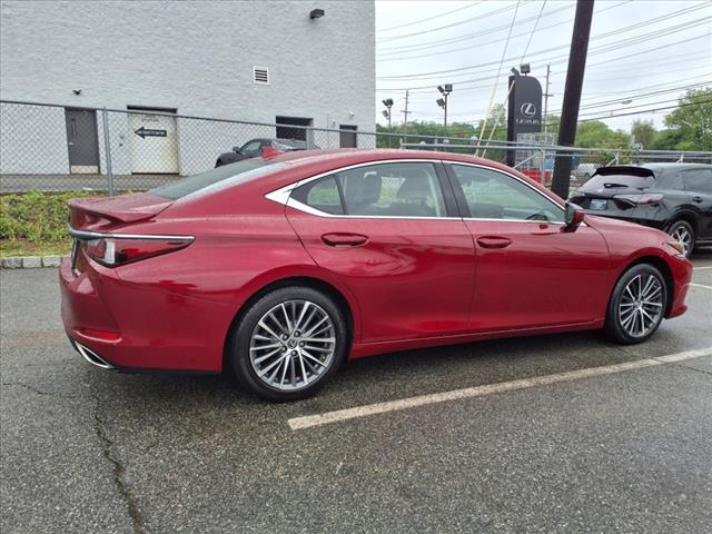 2022 Lexus ES 350 350