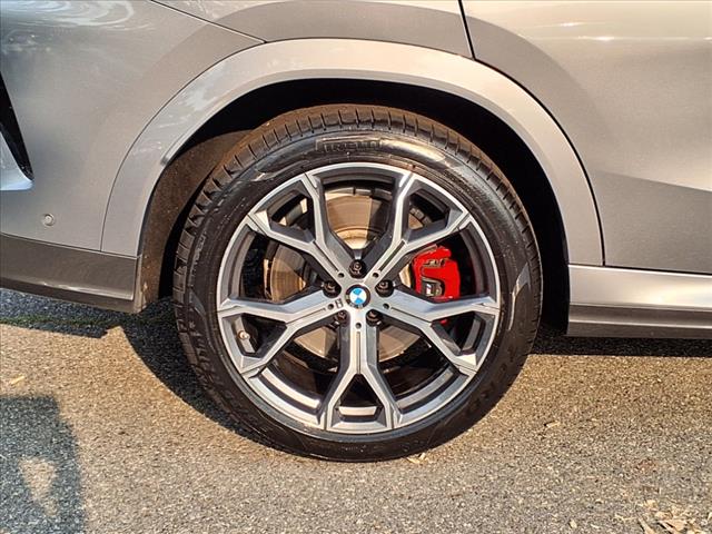 2024 BMW X6 M60i