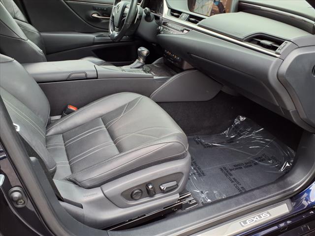 2020 Lexus ES 350 Luxury