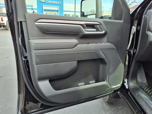 2025 Chevrolet Silverado 3500HD LTZ