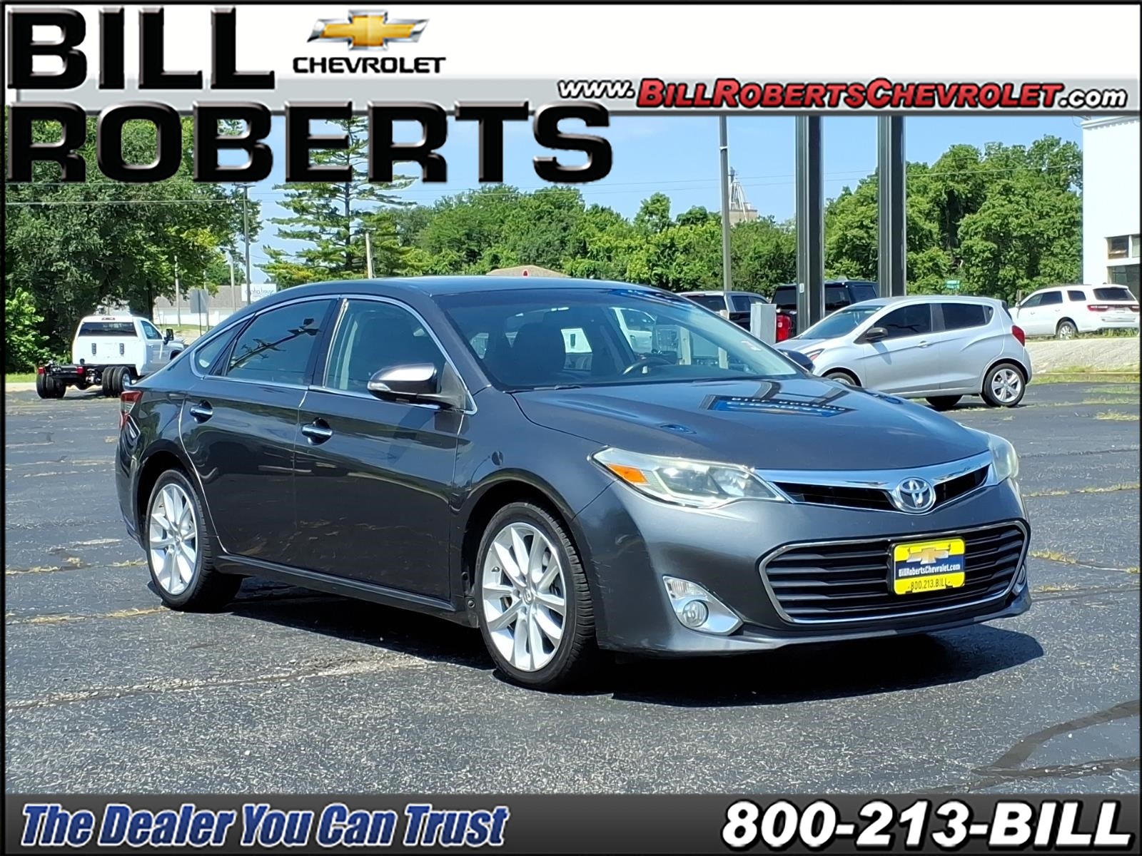 Gray 2015 Toyota Avalon Sedan 6-Speed Automatic