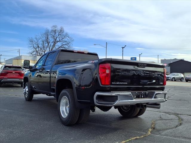 2025 Chevrolet Silverado 3500HD LTZ