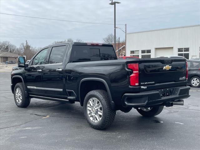 2025 Chevrolet Silverado 3500HD High Country