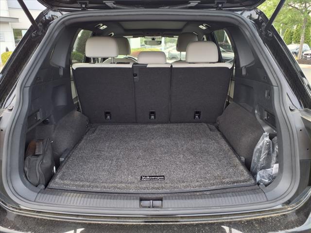 2021 Volkswagen Tiguan 2.0T SE R-Line Black