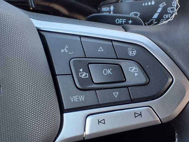 2025 Volkswagen Atlas Cross Sport 2.0T SE w/ Technology