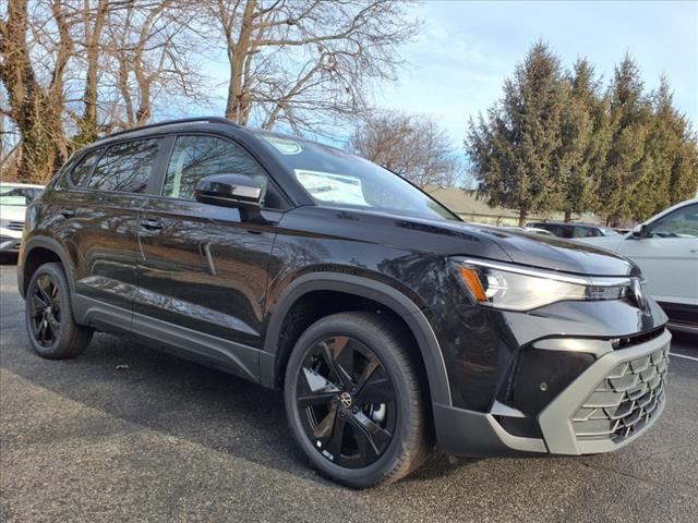 2025 Volkswagen Taos 1.5T SE Black