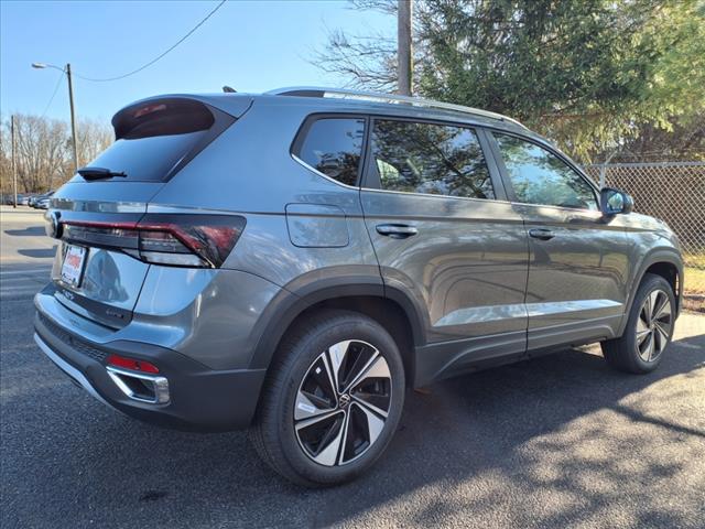 2025 Volkswagen Taos 1.5T SE