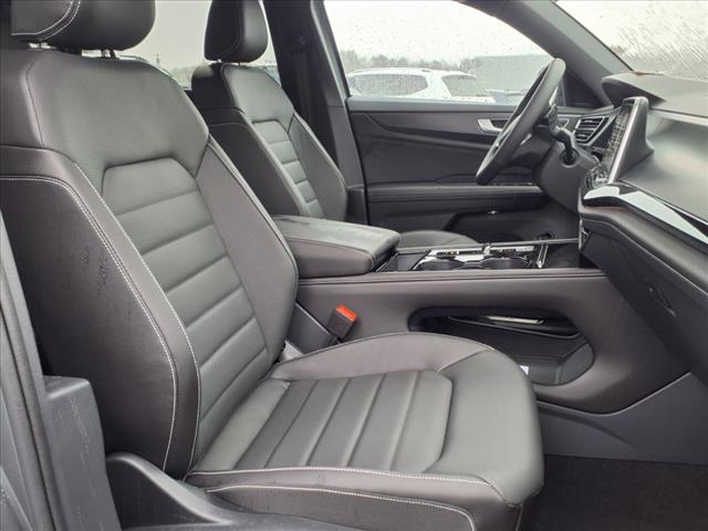 2025 Volkswagen Atlas Cross Sport 2.0T SEL R-Line Black