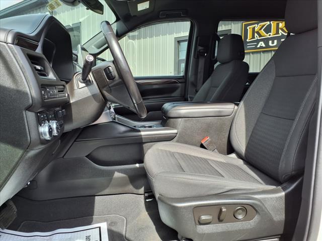 2022 GMC Yukon XL SLE