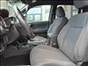 2018 Toyota Tacoma TRD Off-Road - thumbnail 8