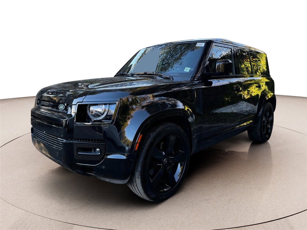2023 Land Rover Defender 110 V8 AWD