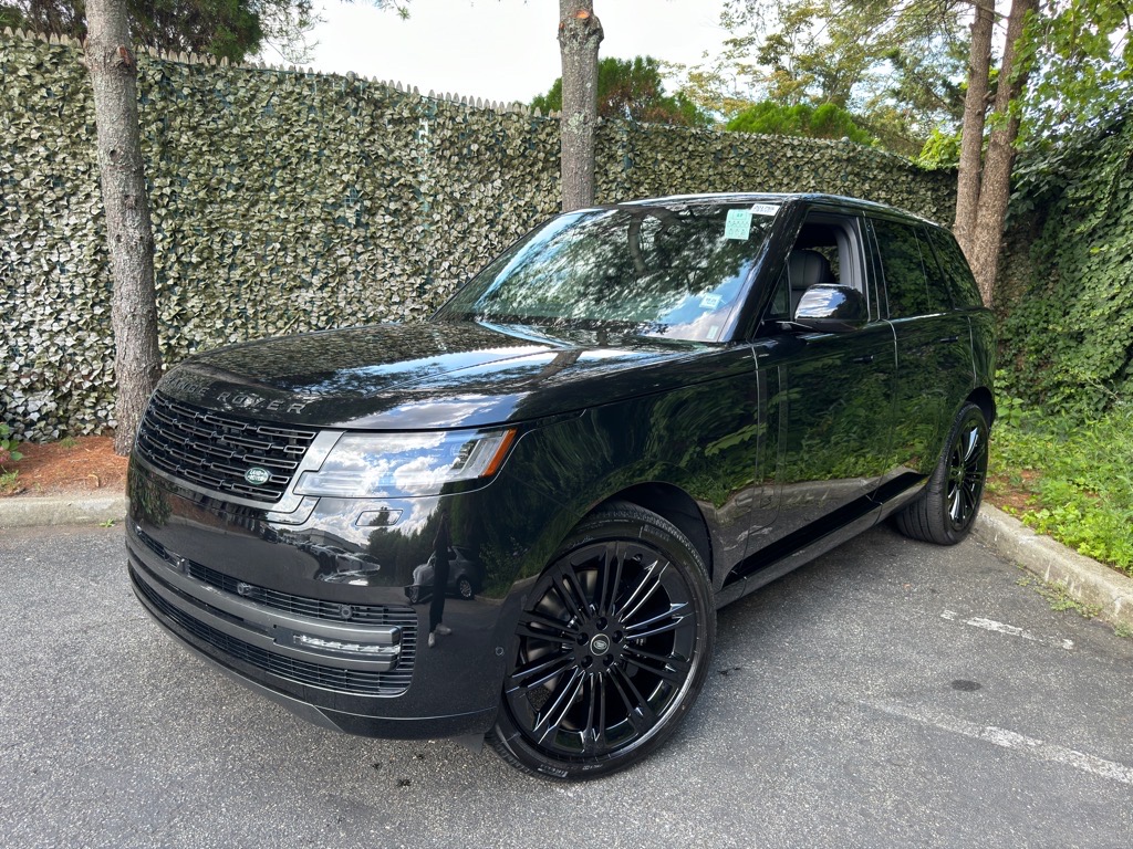 2025 Land Rover Range Rover P400 SE