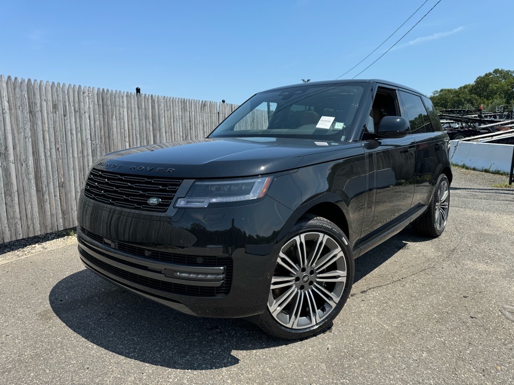 2025 Land Rover Range Rover P400 SE LWB