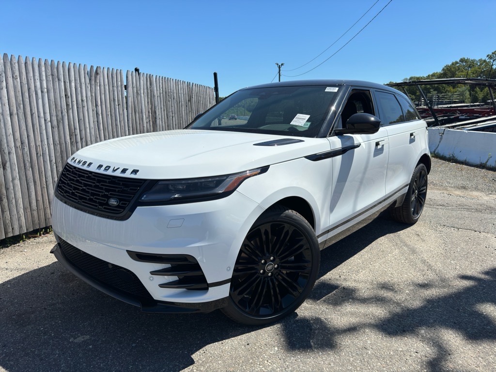 2026 Land Rover Range Rover Velar P400 Dynamic SE