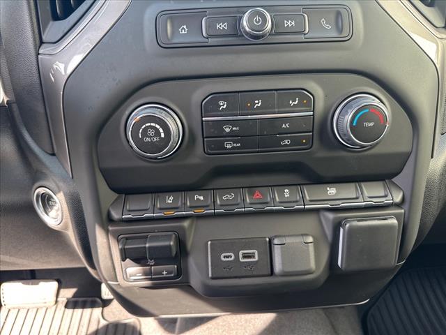 2024 Chevrolet Silverado 2500HD Custom