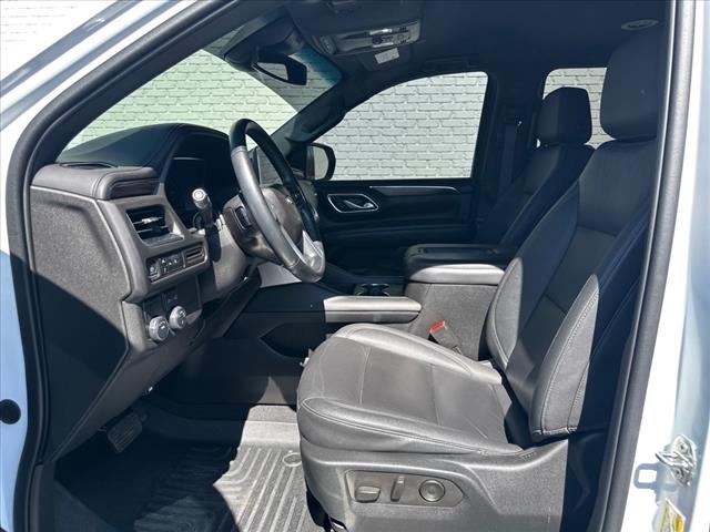 2023 Chevrolet Suburban LT