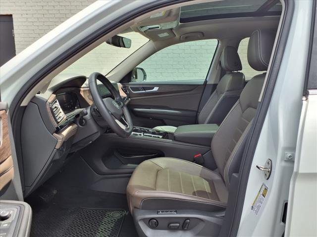 2024 Volkswagen Atlas SEL 4Motion