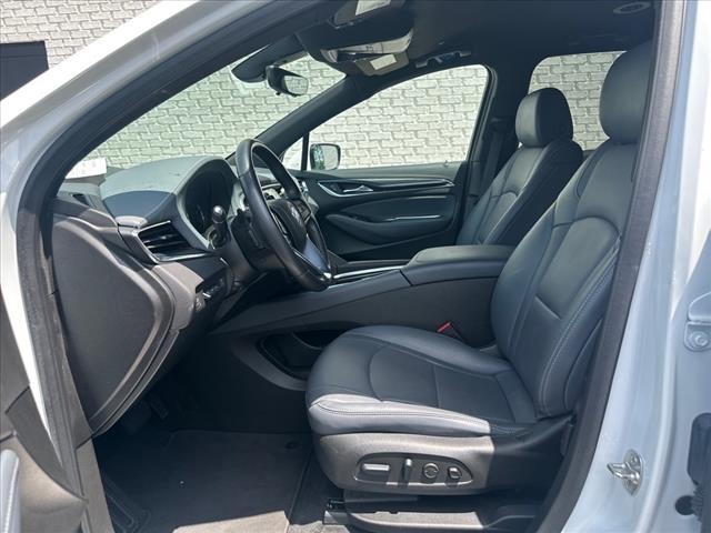 2024 Buick Enclave Premium