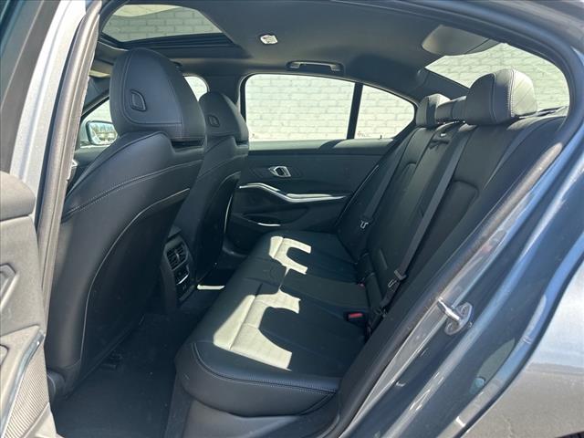 2024 BMW 3 Series 330i