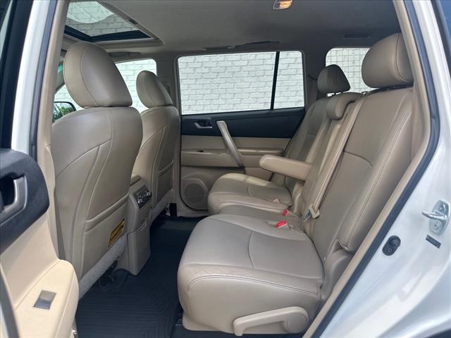 2013 Toyota Highlander Base