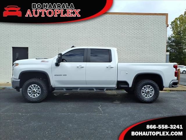 2022 Chevrolet Silverado 2500HD LT's photo