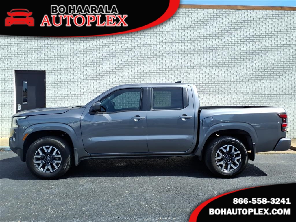 2024 Nissan Frontier SL