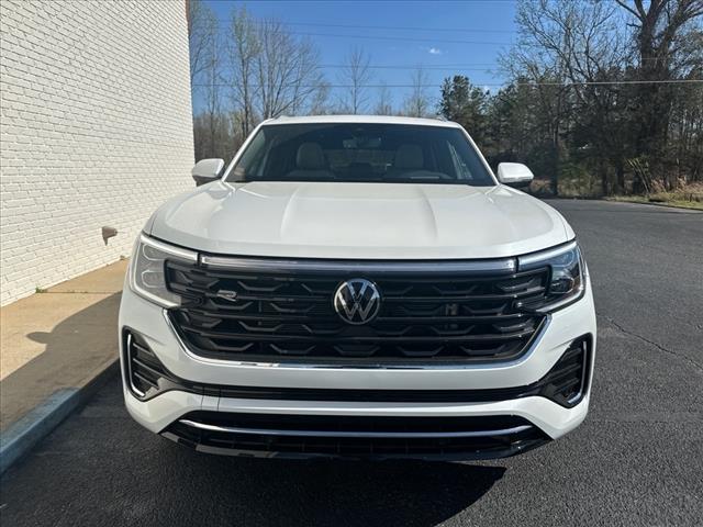 2024 Volkswagen Atlas Cross Sport SEL R-Line 4Motion