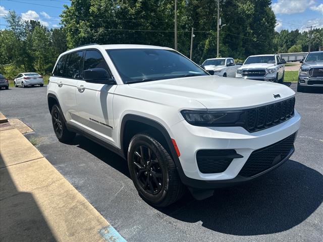 2024 Jeep Grand Cherokee Altitude