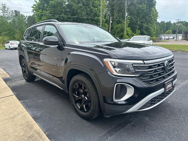 2024 Volkswagen Atlas Peak Edition SE 4Motion
