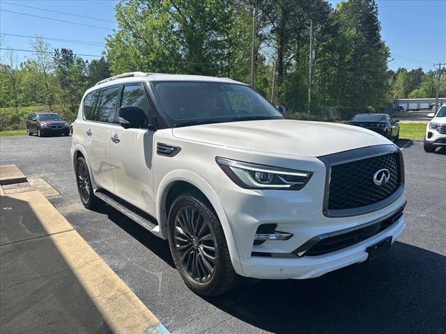 2024 INFINITI QX80 Premium Select