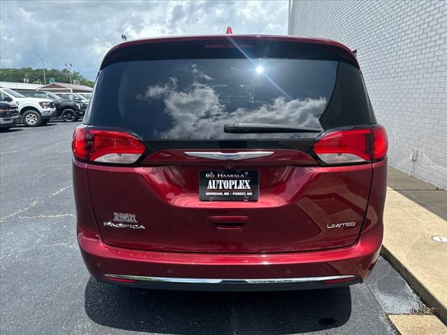 2020 Chrysler Pacifica Limited