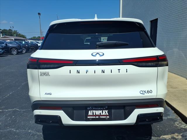 2024 INFINITI QX60 Luxe
