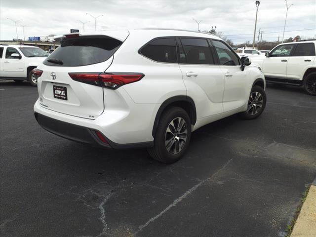 Preowned 2022 TOYOTA Highlander XLE for sale by Bo Haarala Autoplex in Meridian, MS