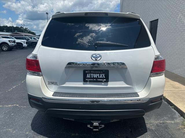 2013 Toyota Highlander Base