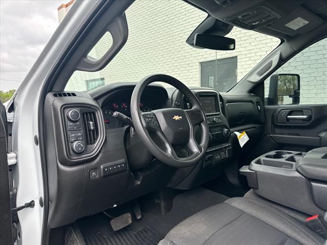 2024 Chevrolet Silverado 2500HD Custom