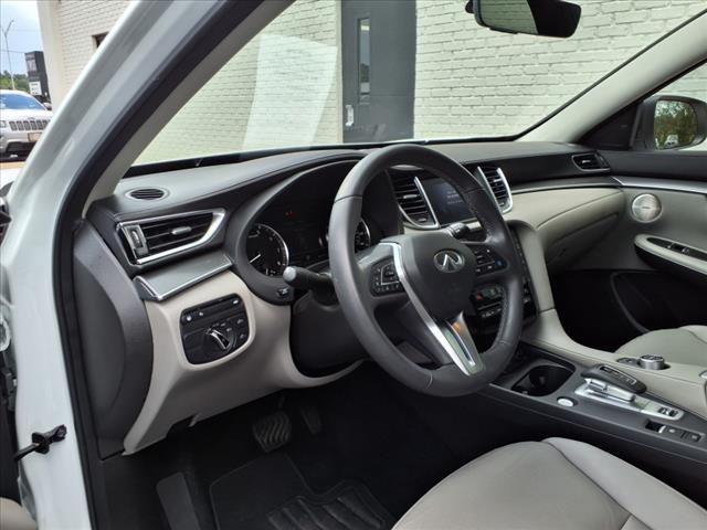 2024 INFINITI QX50 Luxe