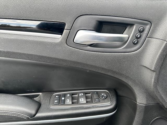 2023 Chrysler 300 S V6