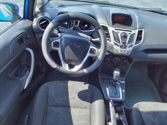 2013 Ford Fiesta SE - Photo 3