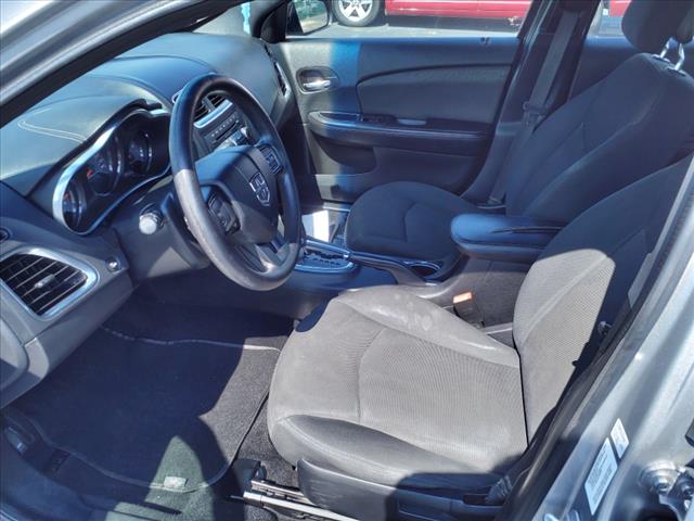 2014 Dodge Avenger SE - Photo 4