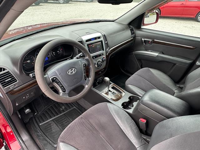 2011 Hyundai SANTA FE SE
