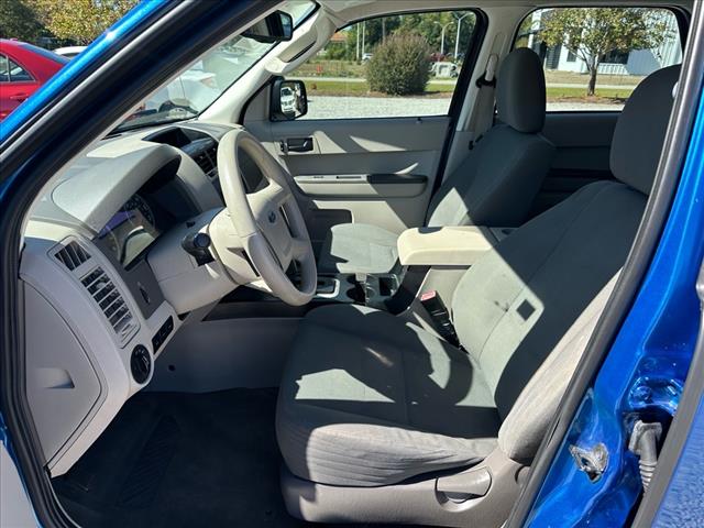 2011 Ford Escape XLS