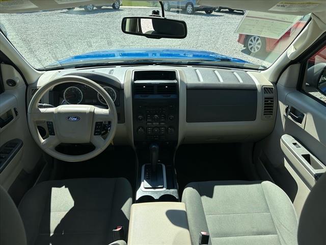 2011 Ford Escape XLS