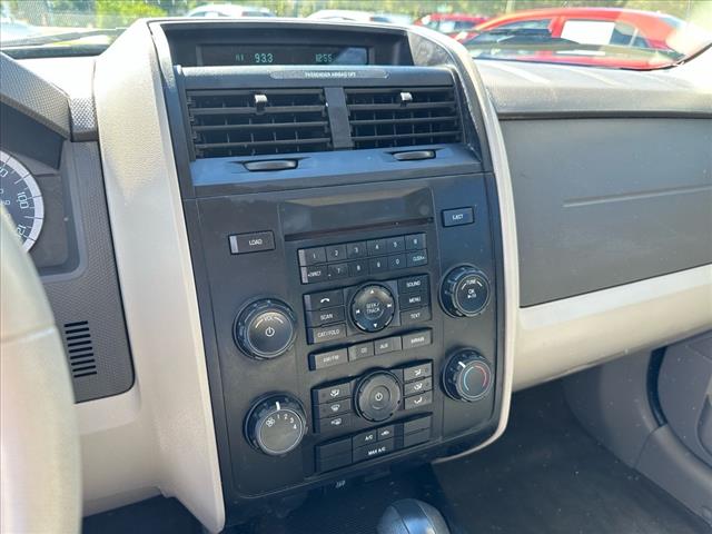 2011 Ford Escape XLS
