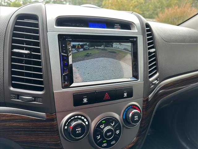 2011 Hyundai SANTA FE SE