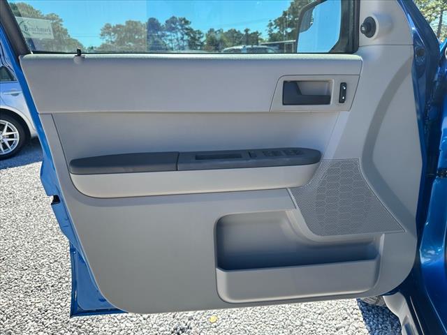 2011 Ford Escape XLS